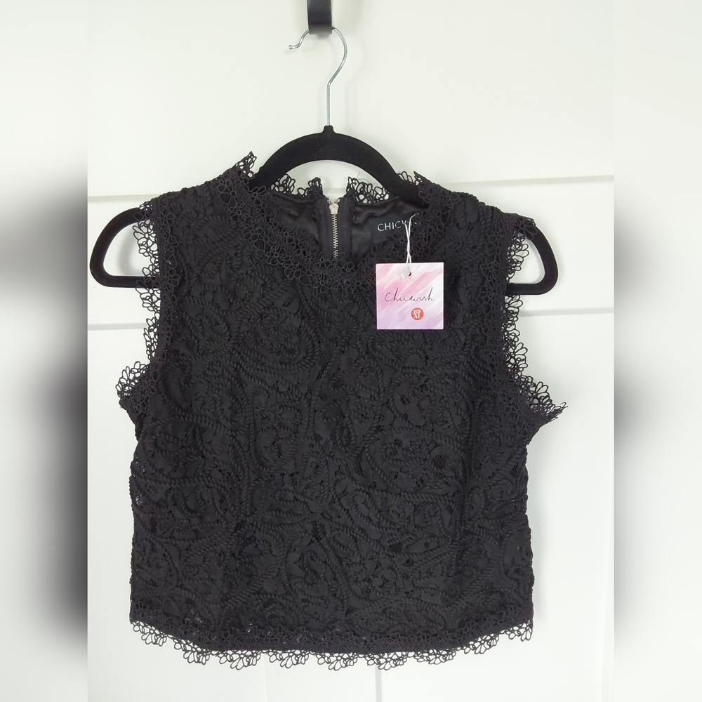 CHICWISH Black Lace Overlay Sleeveless Top Size XL (see Pics)